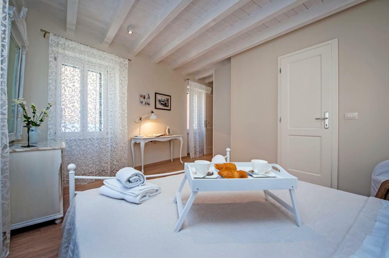 Casa Sbisa' Apartment Rovinj Bagian luar foto