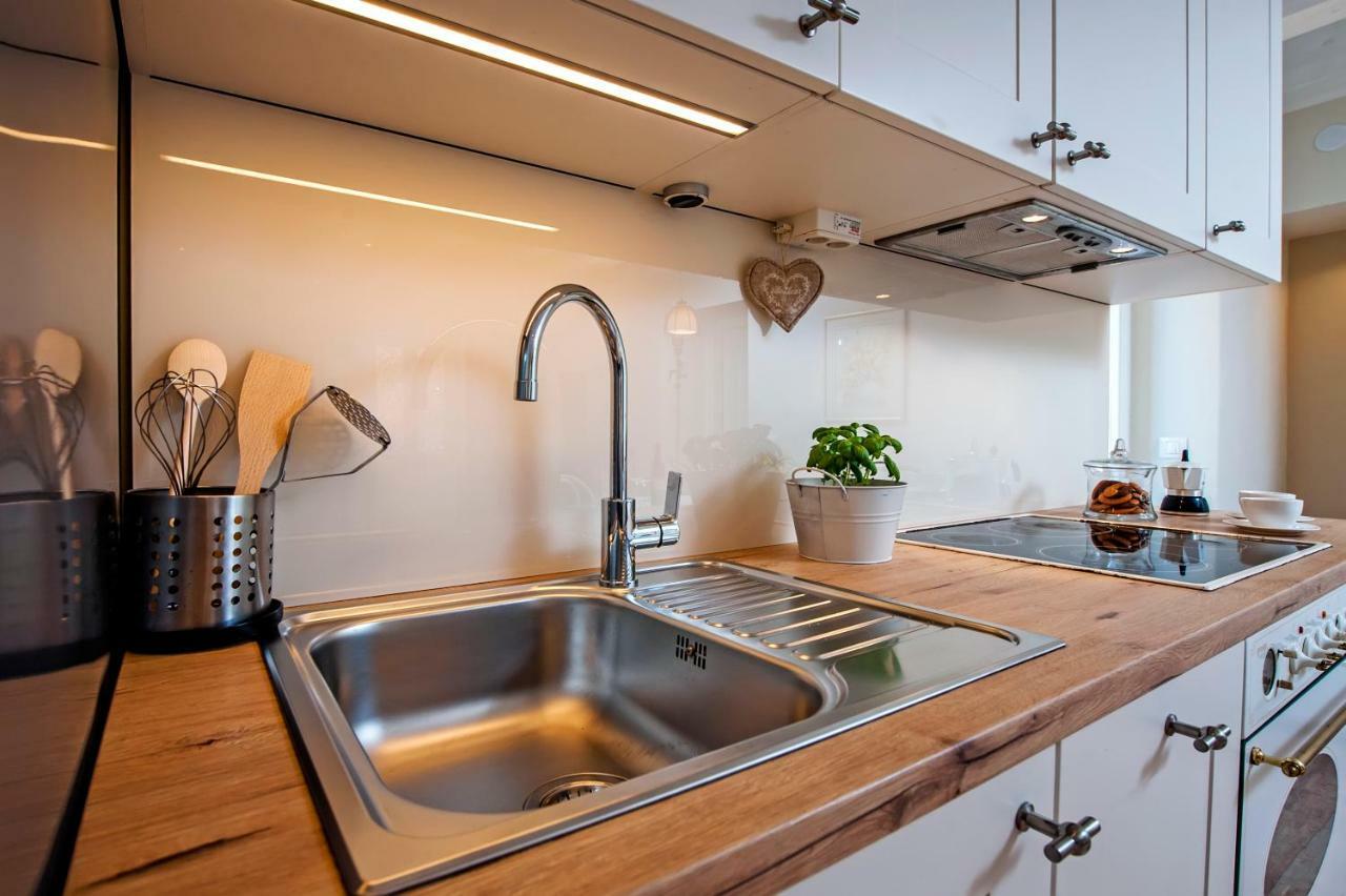Casa Sbisa' Apartment Rovinj Bagian luar foto